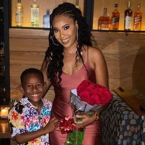 Meet your Posher, Deidra